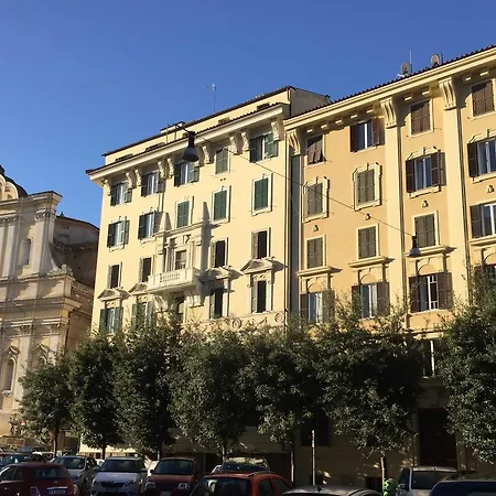 Stazione San Pietro 20 Apartamento Roma