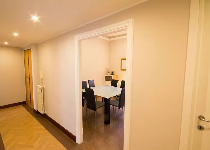 Apartment Stazione San Pietro 20 *