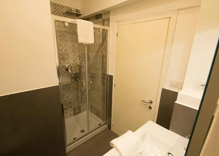 Stazione San Pietro 20 Apartment