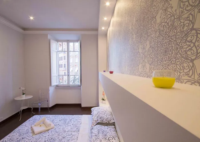 Stazione San Pietro 20 Apartment *